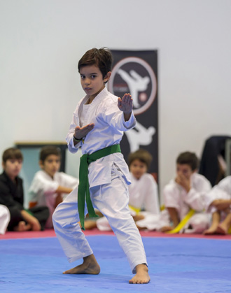 חוגים בקרית חיים ילד בחוג ג'ודו